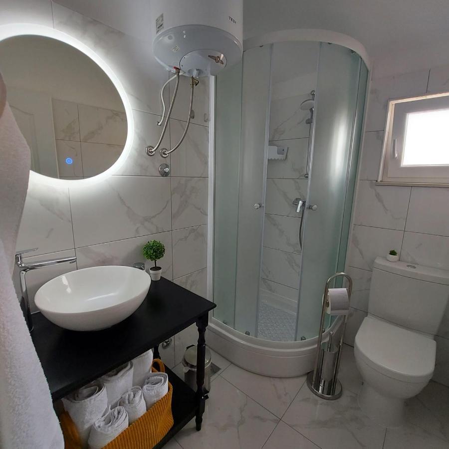 Apartmani Neva, Pridraga 外观 照片