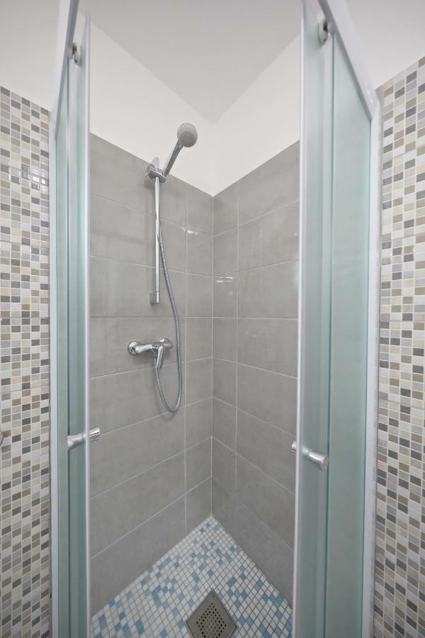 Apartmani Neva, Pridraga 外观 照片